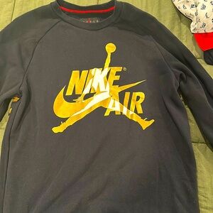 Nike sweatshirt